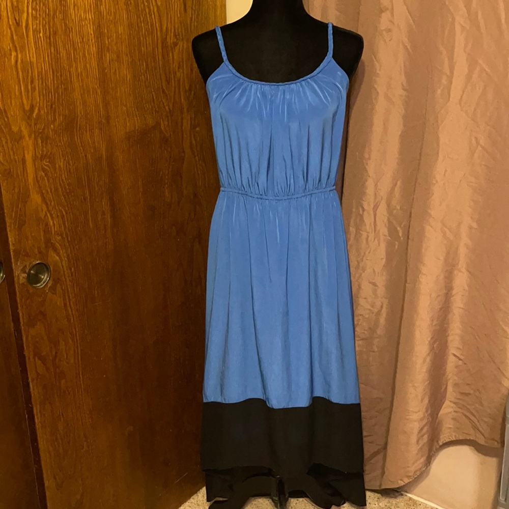 🔥CLEARANCE 🔥Maitai maxi with hi-lo hem,sz.M